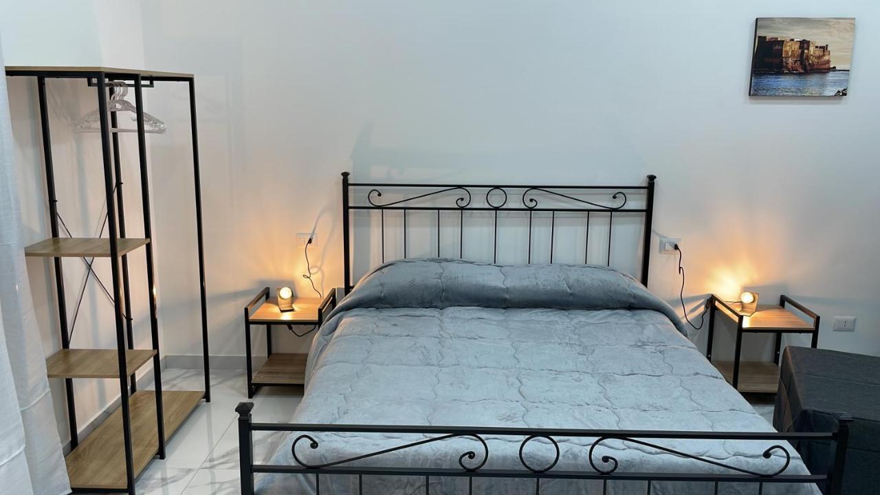 Lumacors House Bed & Breakfast Napoli Exterior foto