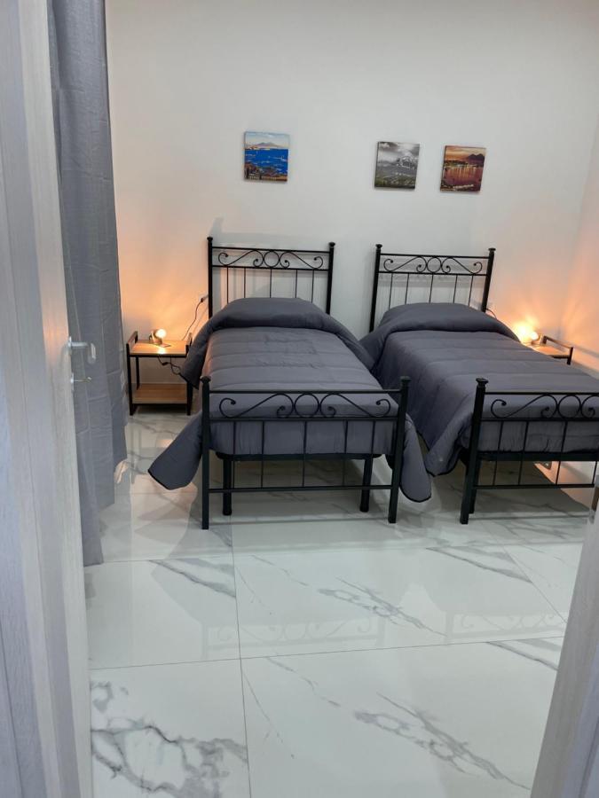 Lumacors House Bed & Breakfast Napoli Exterior foto