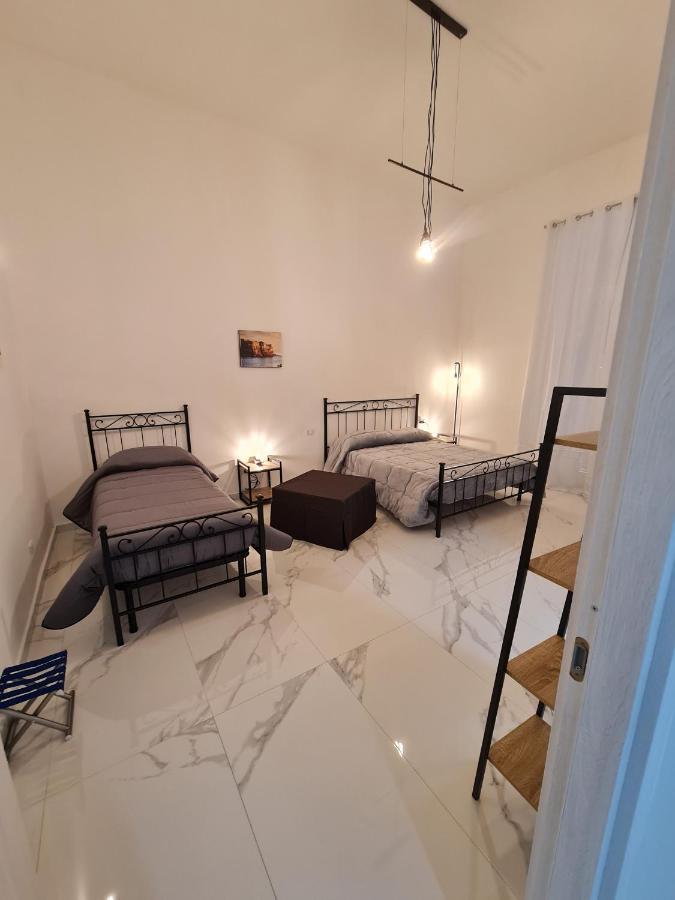 Lumacors House Bed & Breakfast Napoli Exterior foto