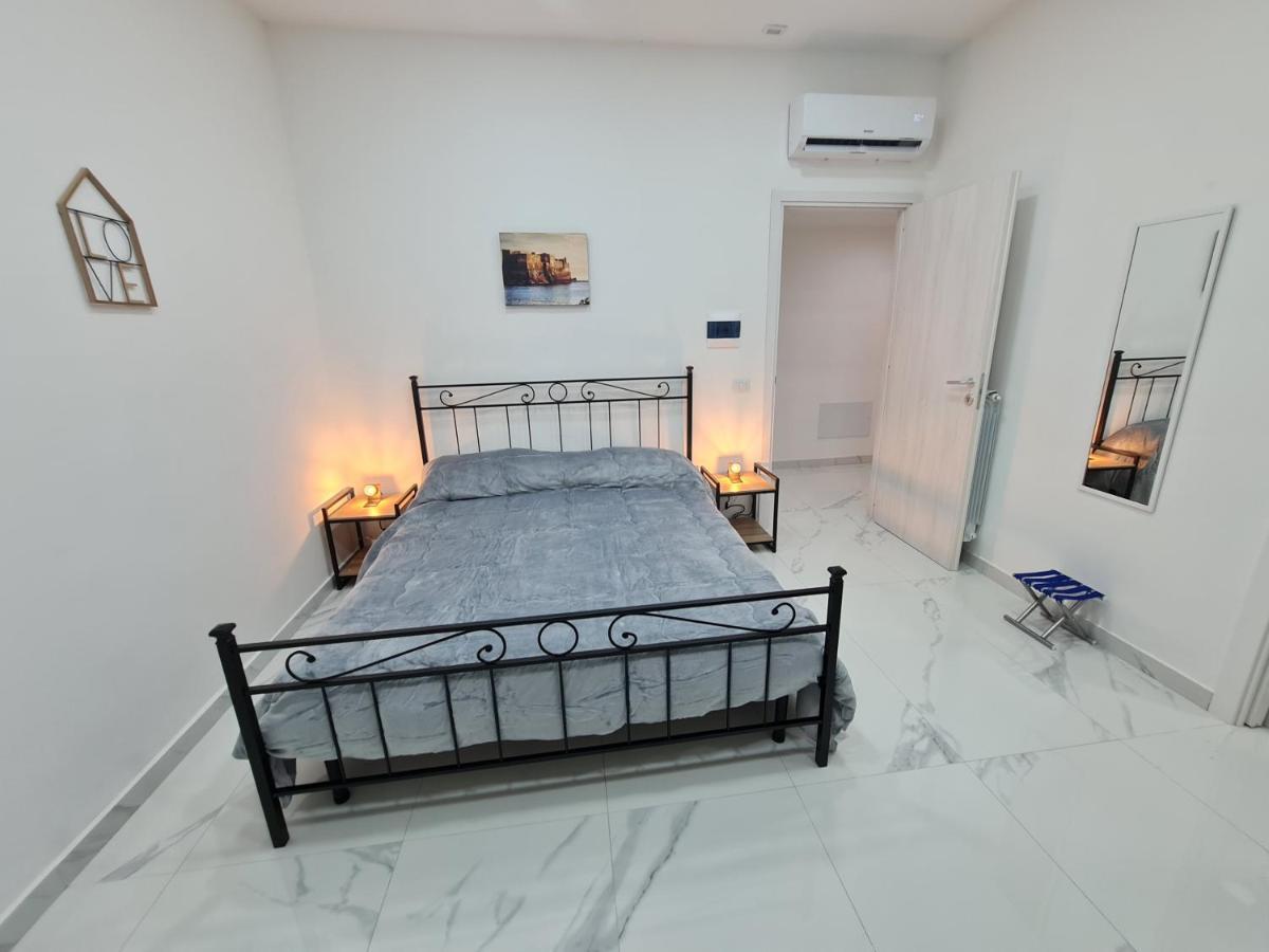 Lumacors House Bed & Breakfast Napoli Exterior foto